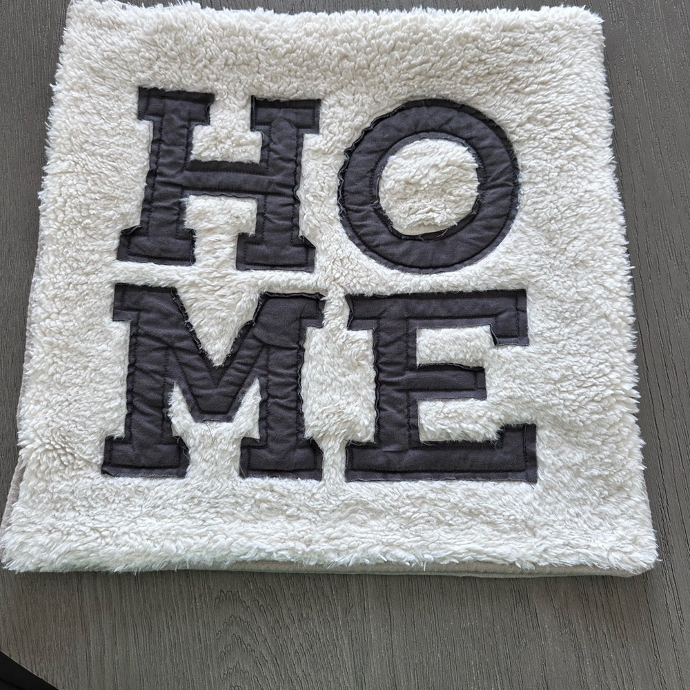Pottery barn Sherpa'HOME' Throw Pillow Cover 20”